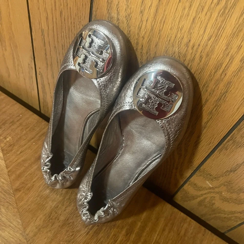 Tory Burch Metallic Ballet Flats - Picture 5 of 16